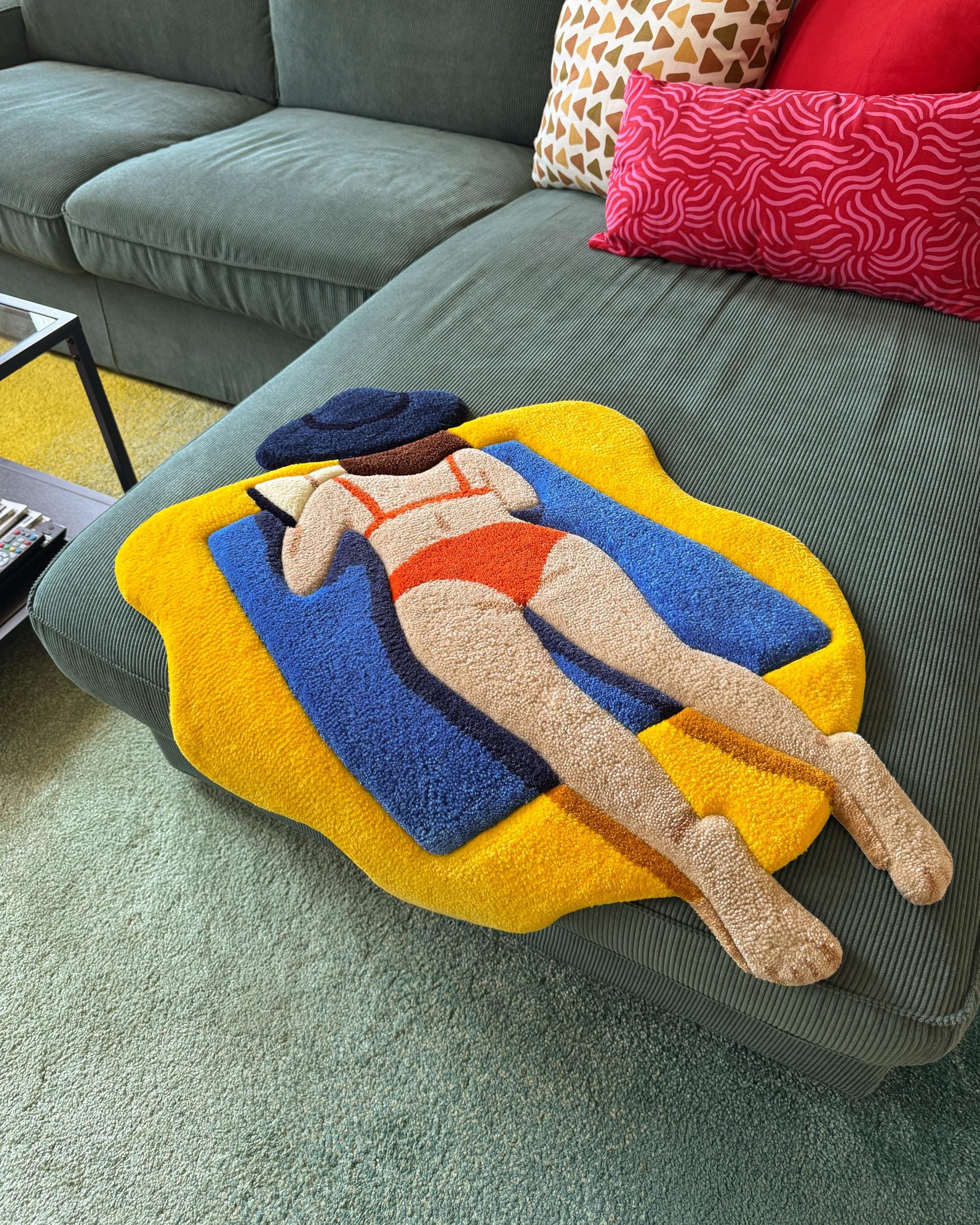 LargoModern Summer Sun Custom Hand Tufted 3D Rug 30x25in