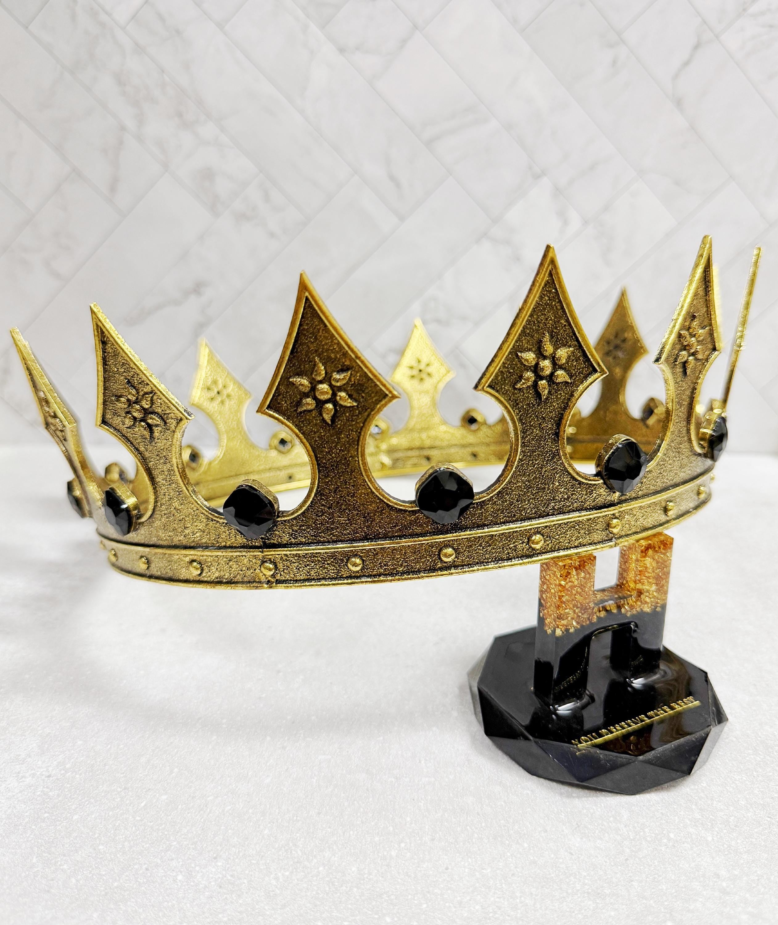 HappyJewelryWorld Renaissance Gold Crown 24in Circumference Black Crystal
