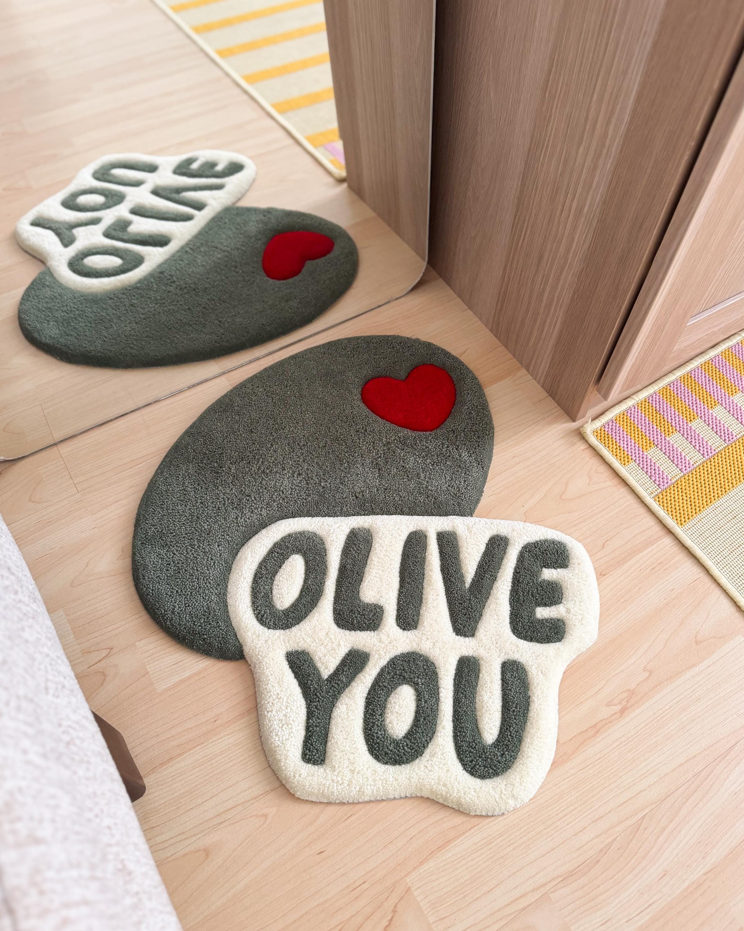 LargoModern Olive You Custom Tufted Rug Fluffy 22x20 Inches