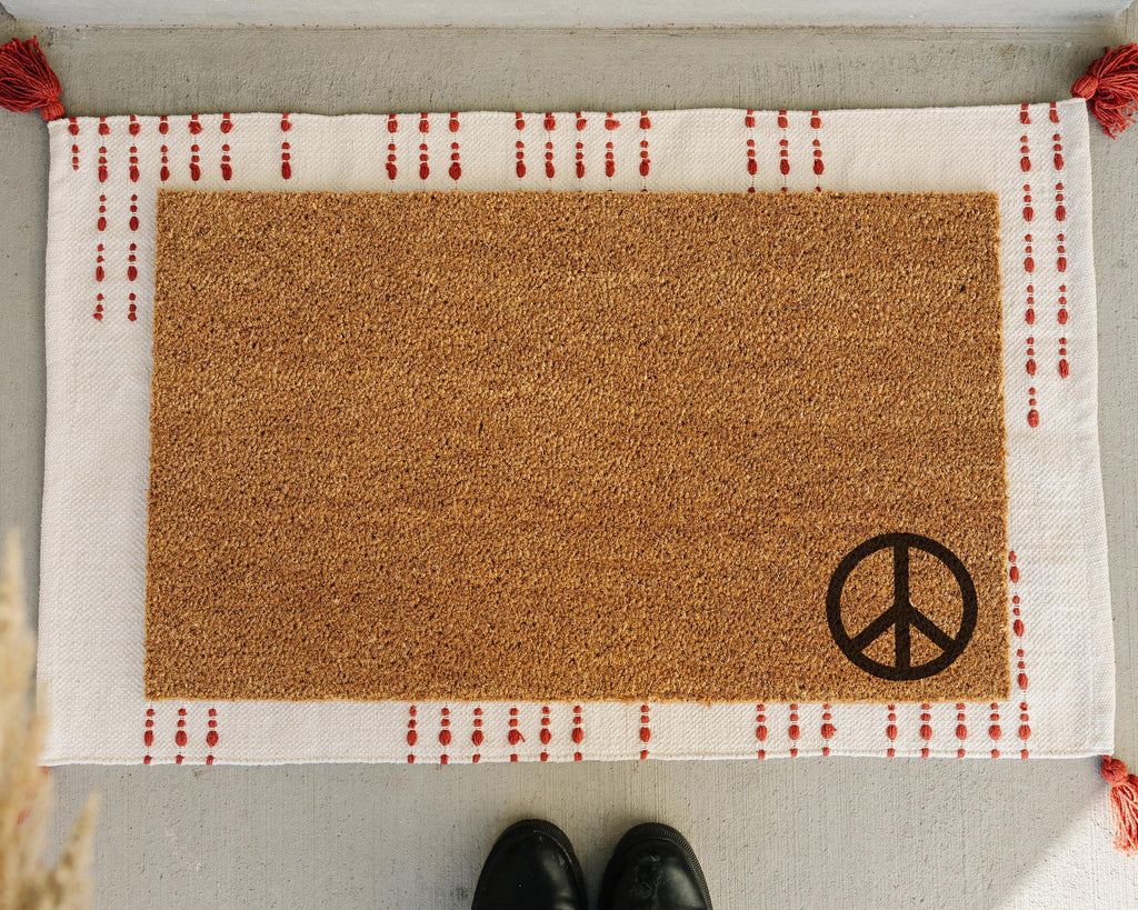 HamlinRowShop Welcome Cursive Script Coir Doormat Front Porch