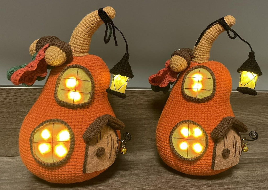 CrochetRecipe Crochet Handmade Halloween Ghost Light Lamp Desk Decoration