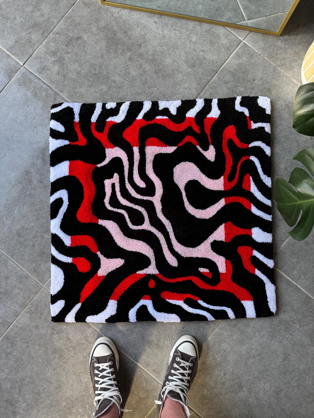 OrnnWorks Handmade Tufted Rug Red & Black Abstract Design Square