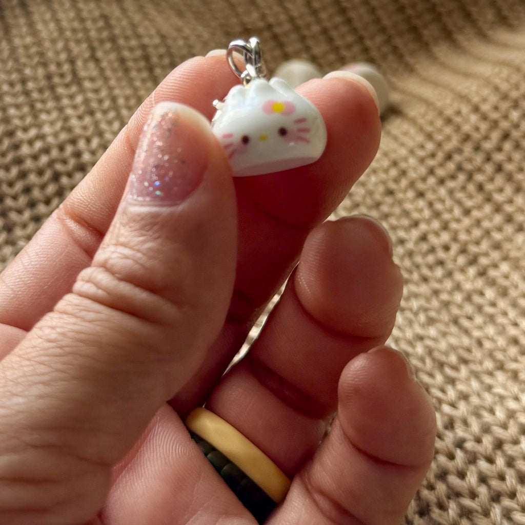 VanillaStarCafe Miniature Kitty Bao Bun Charm