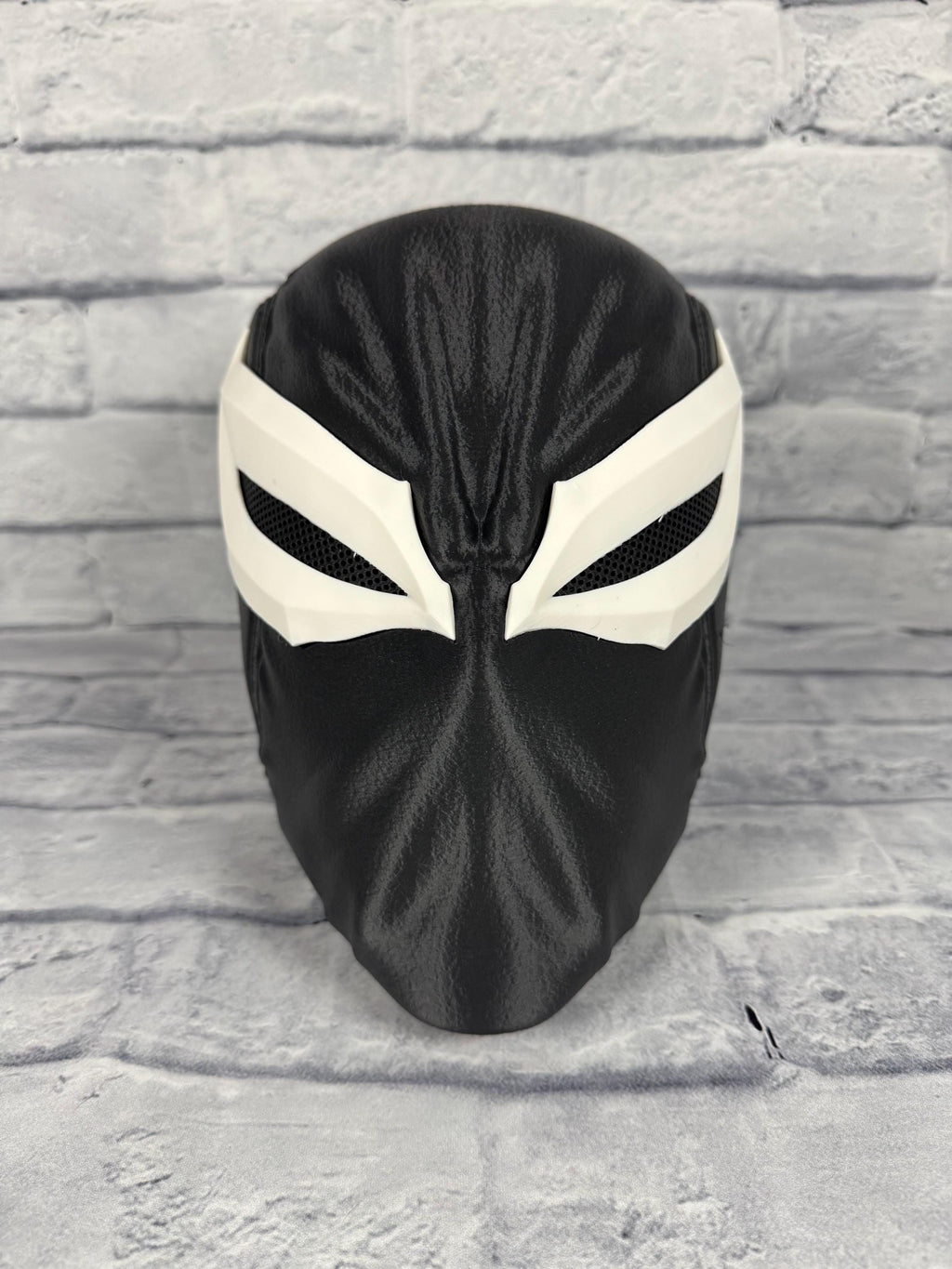 Agent Venom Inspired 3D Printed Cosplay Helmet Magnetic Eyes