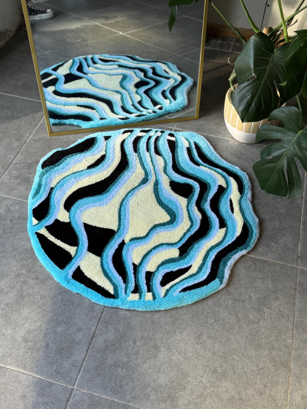 OrnnWorks Handmade Tufted Rug Wavy Abstract Blue Design