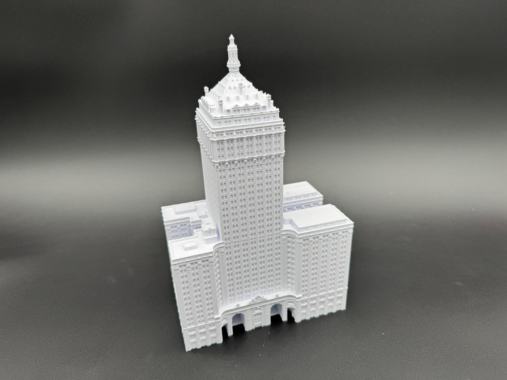 StarsoftheCity Helmsley Building 3D Printed Model Statue White