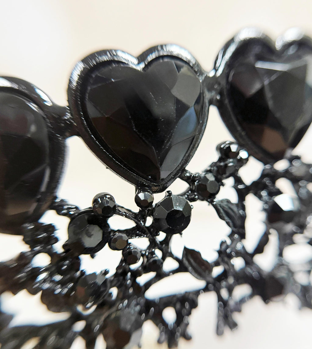 Black Heart Tiara: Gothic Queen Crown, Costume Headpiece