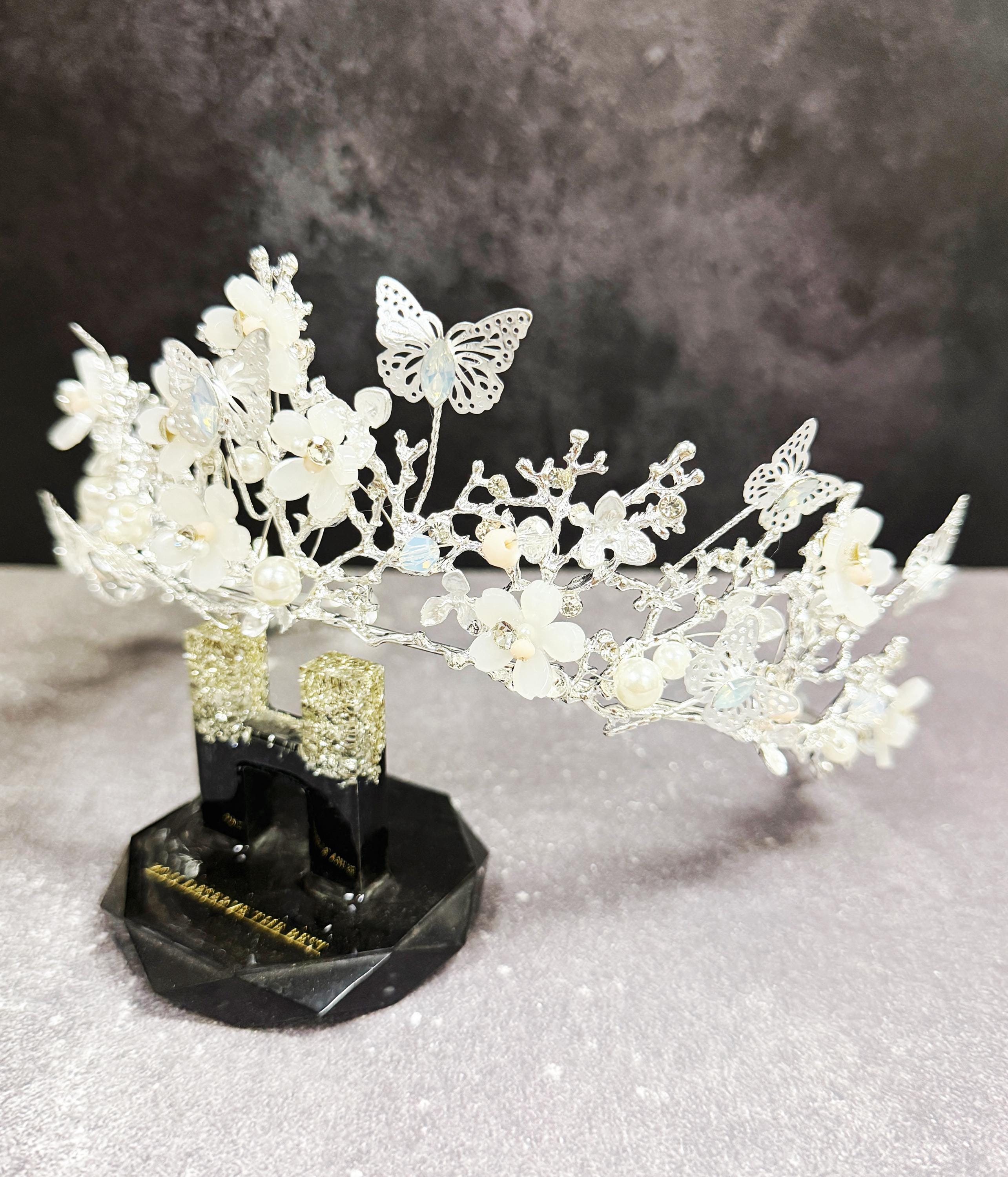 HappyJewelryWorld Silver Butterfly Pearl Crystal Tiara Crown