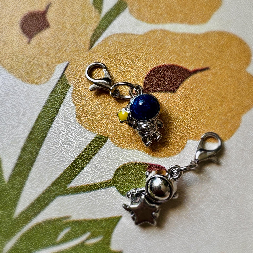 VanillaStarCafe Miniature Astronaut Charm Keychain