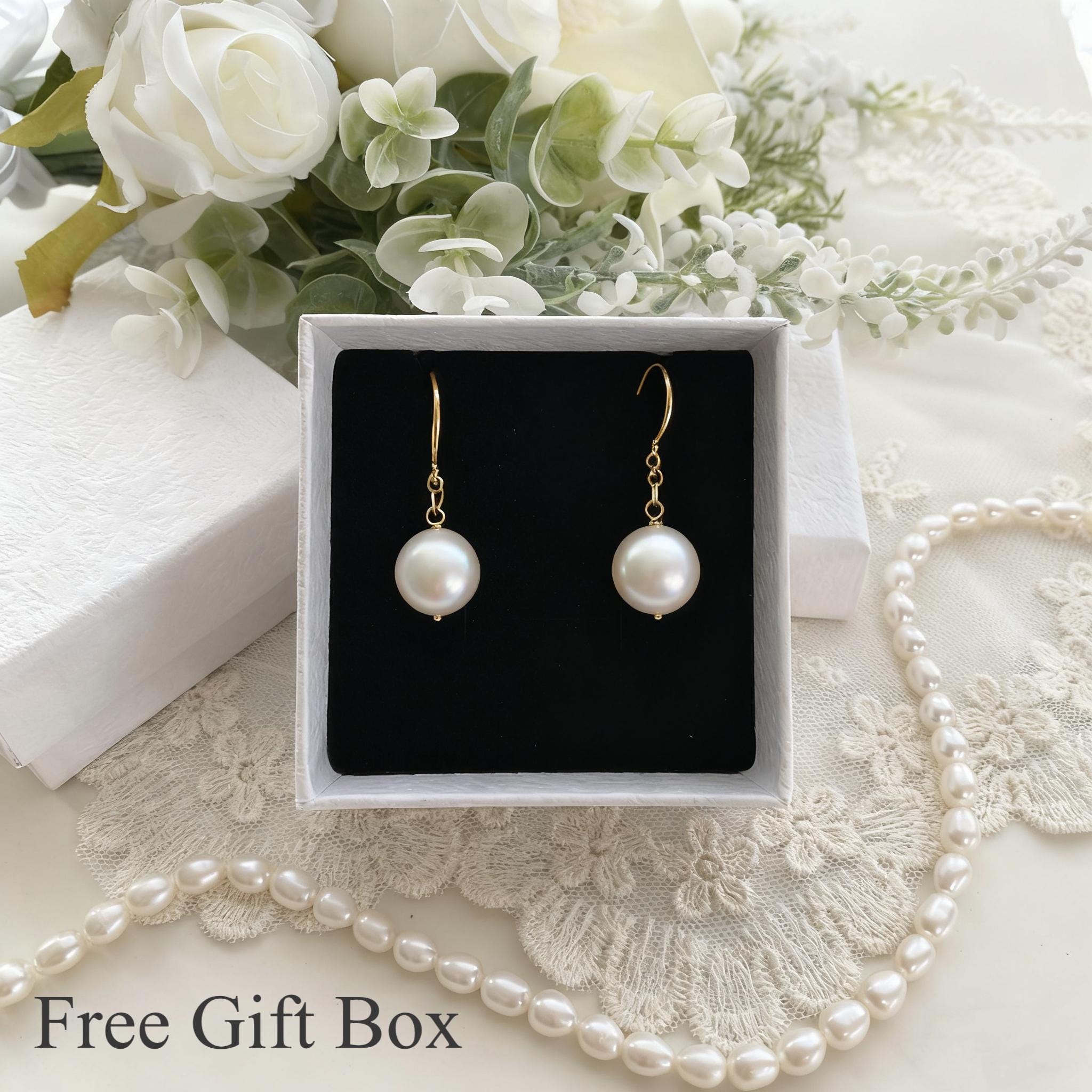 EcloraTreasures Genuine Freshwater Pearl Stud Earrings 7mm