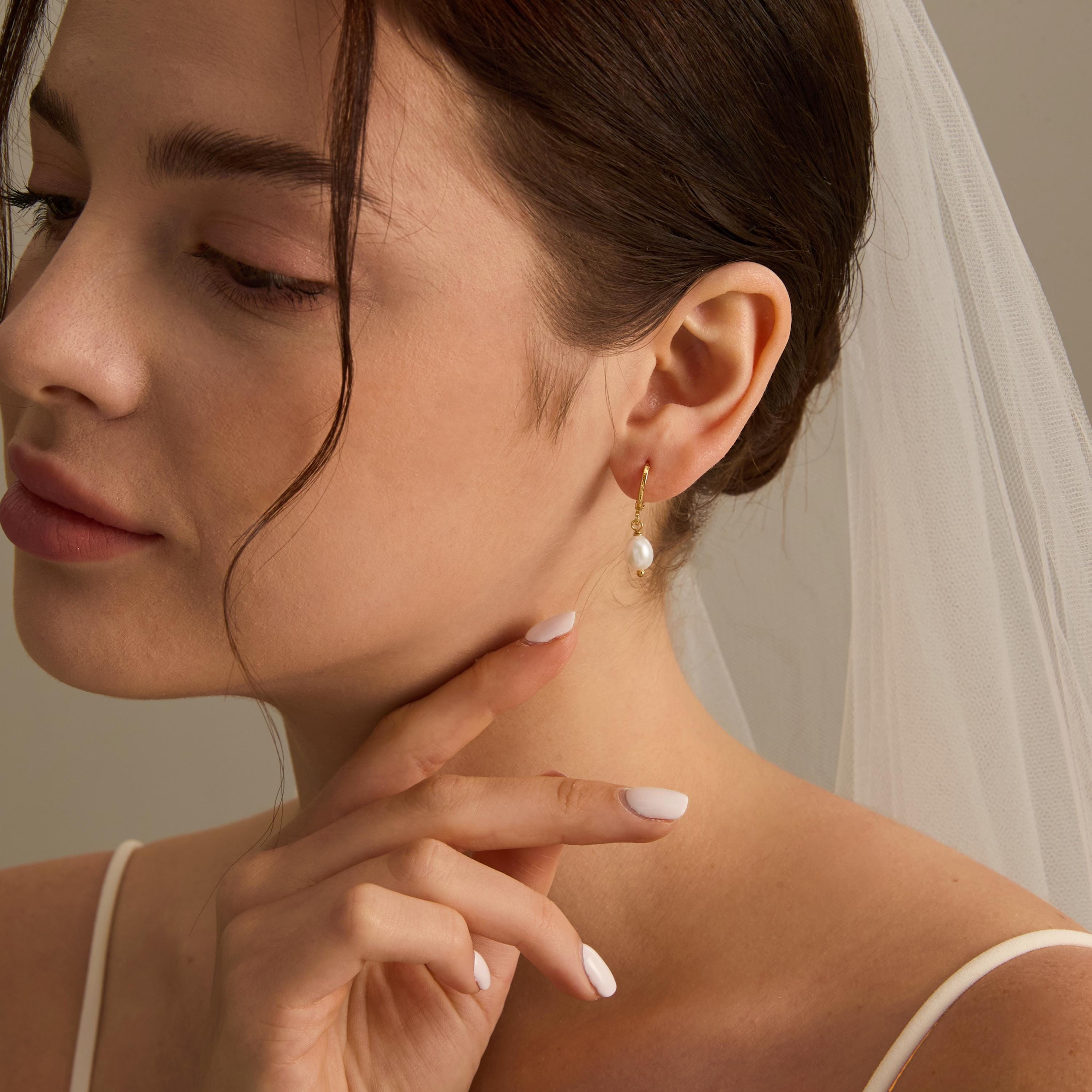 EcloraTreasures Genuine Freshwater Pearl Drop Hoop Earrings 10mm