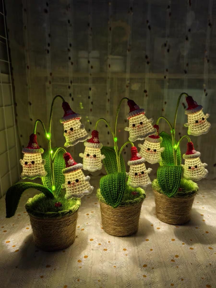 CrochetRecipe Crochet Handmade Halloween Ghost Light Lamp Desk Decoration