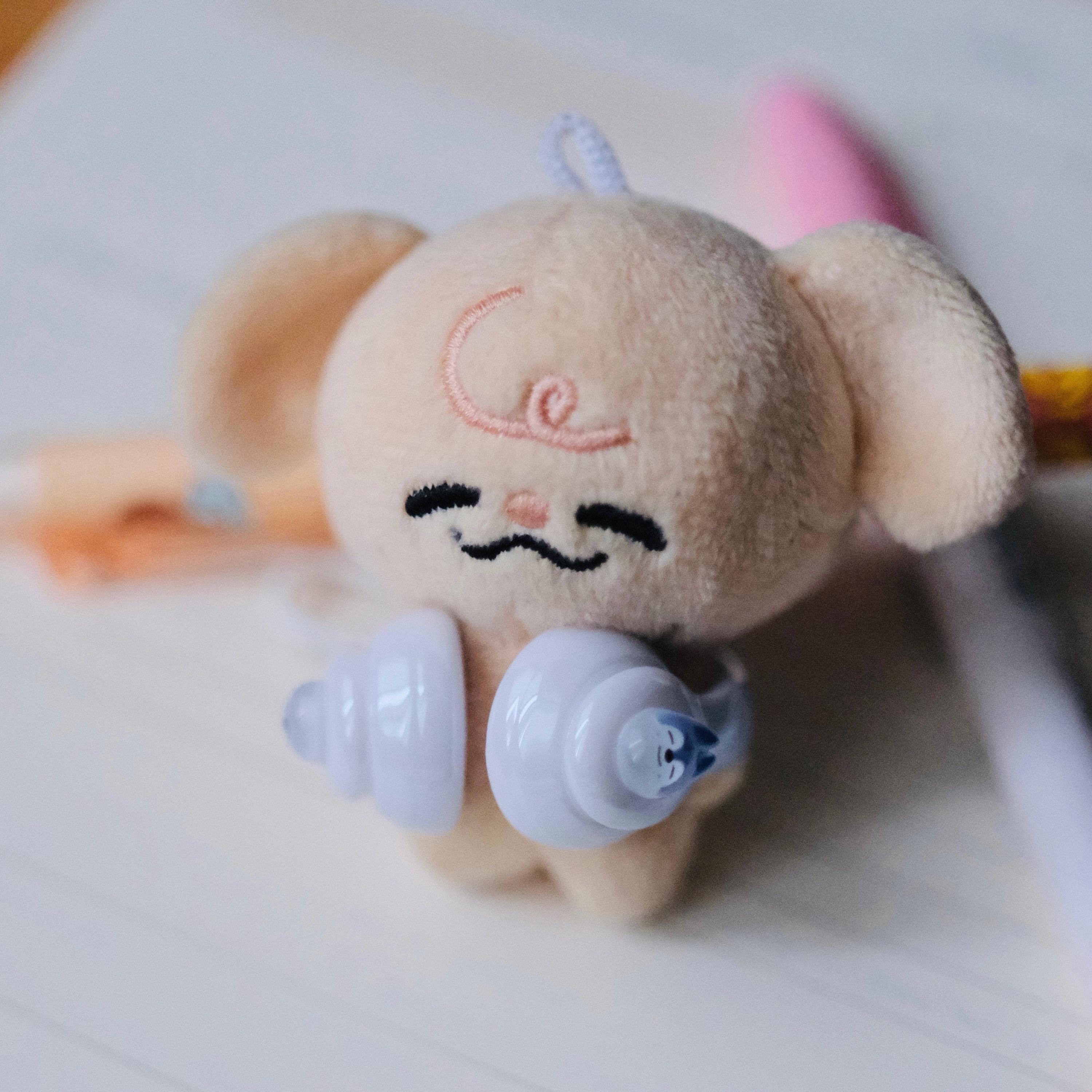 VanillaStarCafe Stray Kids Skzoo Headphones Keychain Resin Fanart