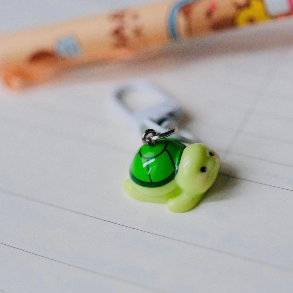 VanillaStarCafe Charlie the Turtle Charm Keychain Resin Acrylic 1in Green
