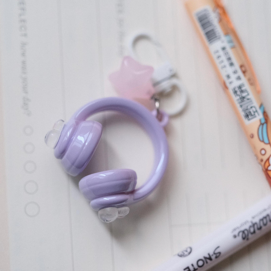 VanillaStarCafe Stray Kids Skzoo Headphones Keychain Resin Fanart