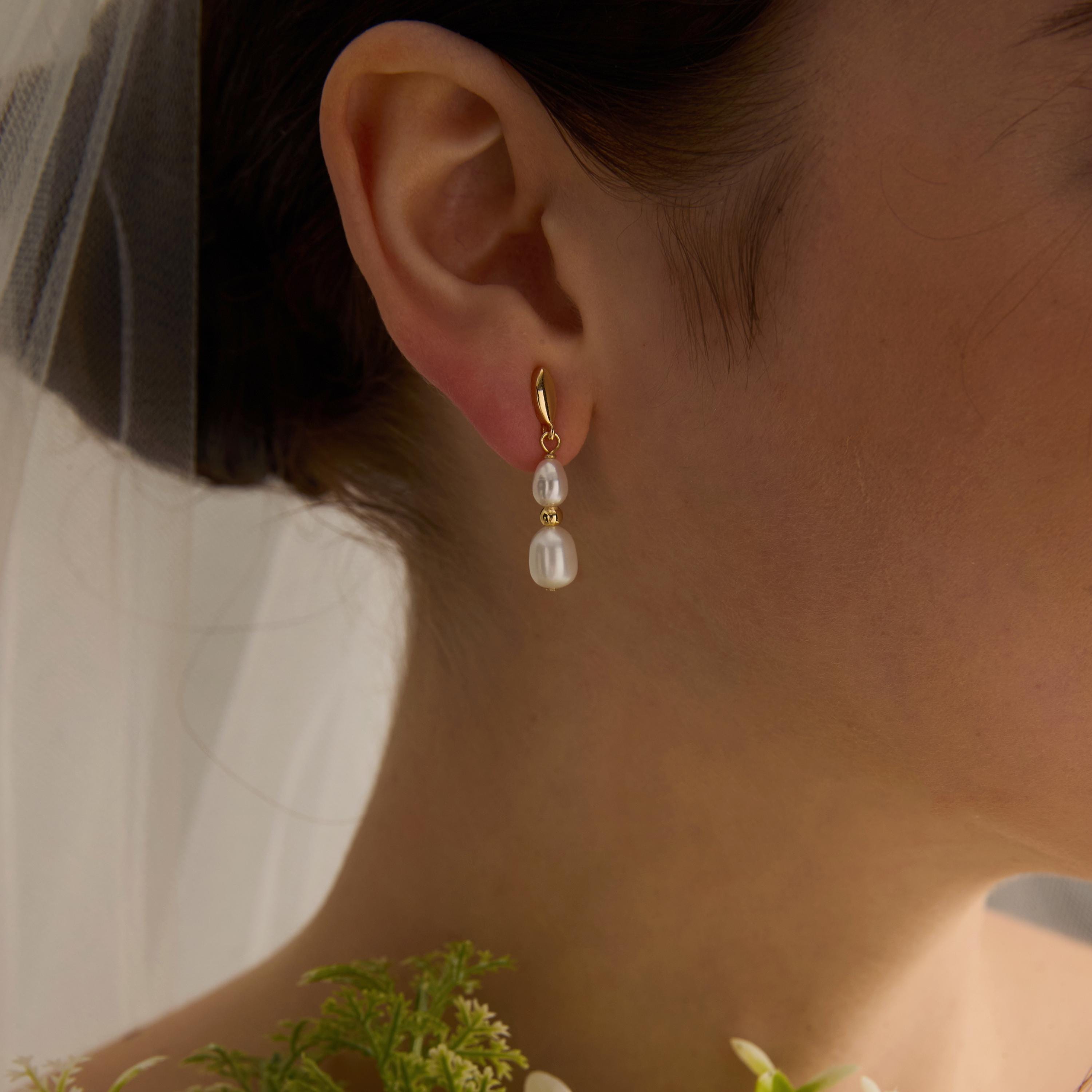 EcloraTreasures Freshwater Pearl Drop Earrings Hypoallergenic Bridal Jewelry