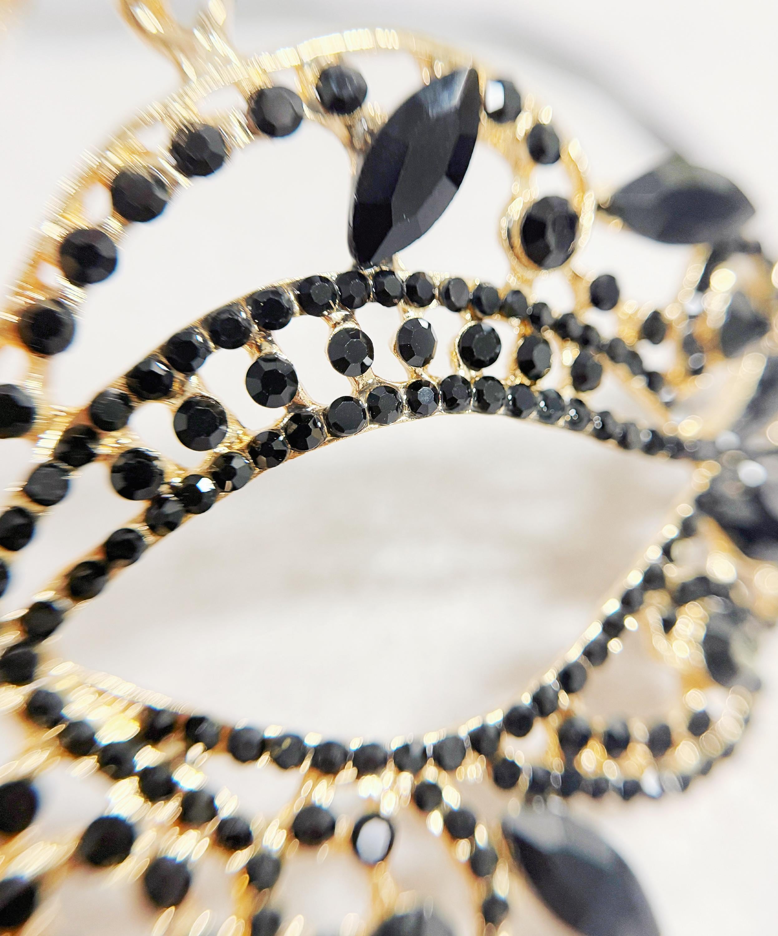 HappyJewelryWorld Gold Masquerade Mask Butterfly Design Black Crystal Rhinestone