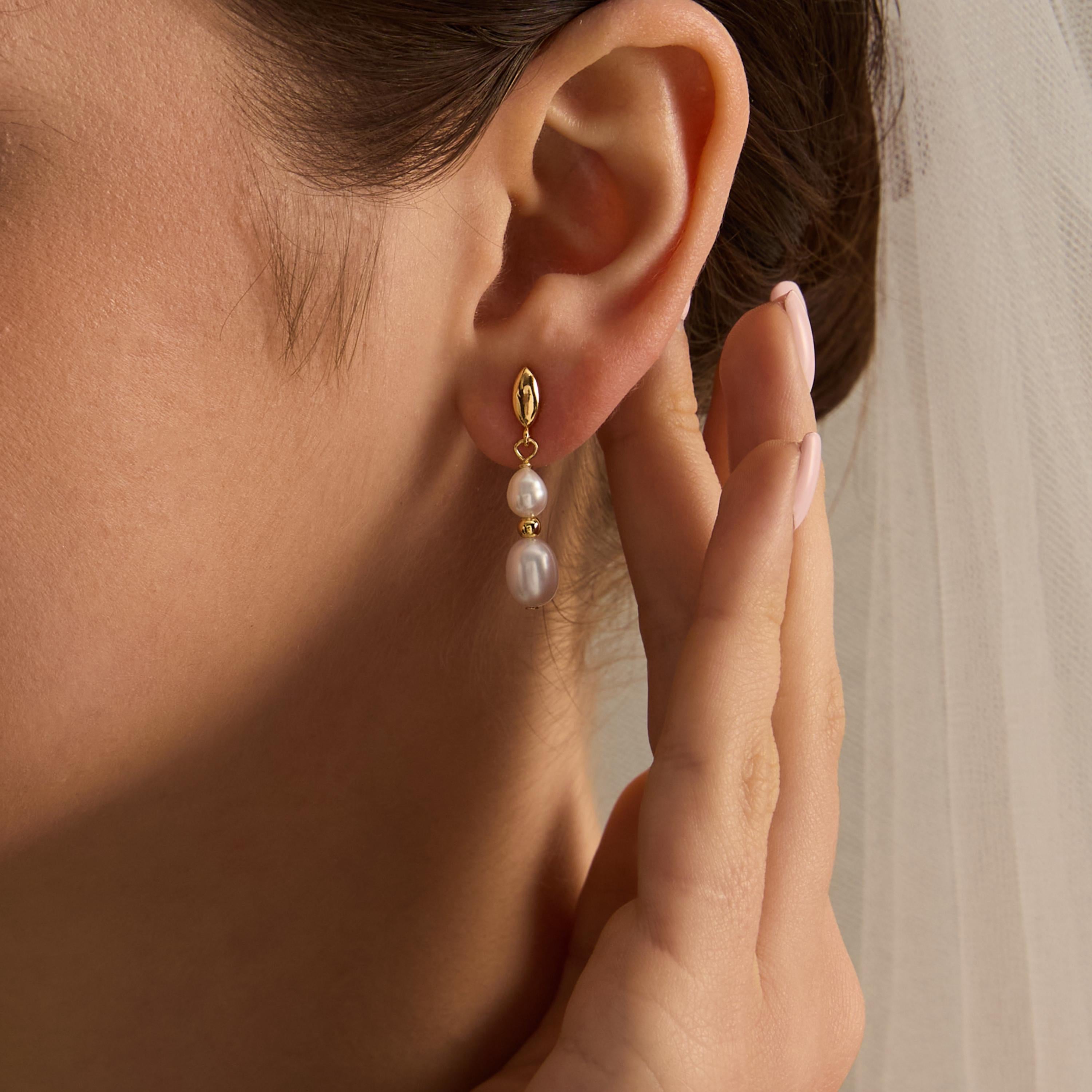 EcloraTreasures Freshwater Pearl Drop Earrings Hypoallergenic Bridal Jewelry