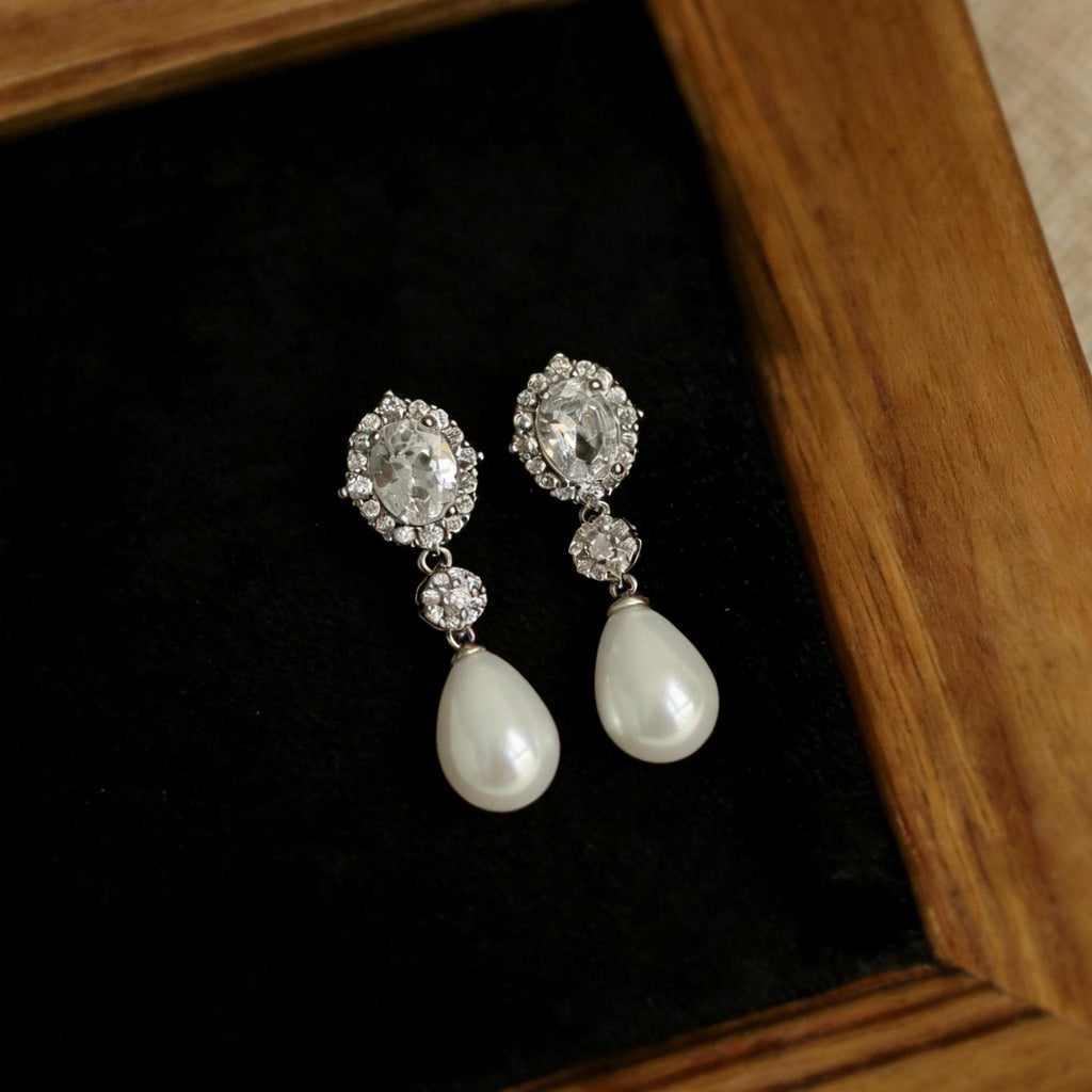EcloraTreasures Freshwater Pearl and Crystal Bridal Drop Earrings