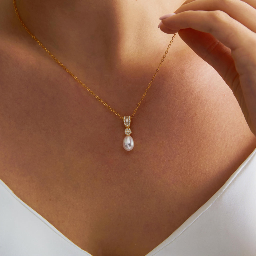 EcloraTreasures Handmade Freshwater Pearl Necklace Adjustable Cable Chain