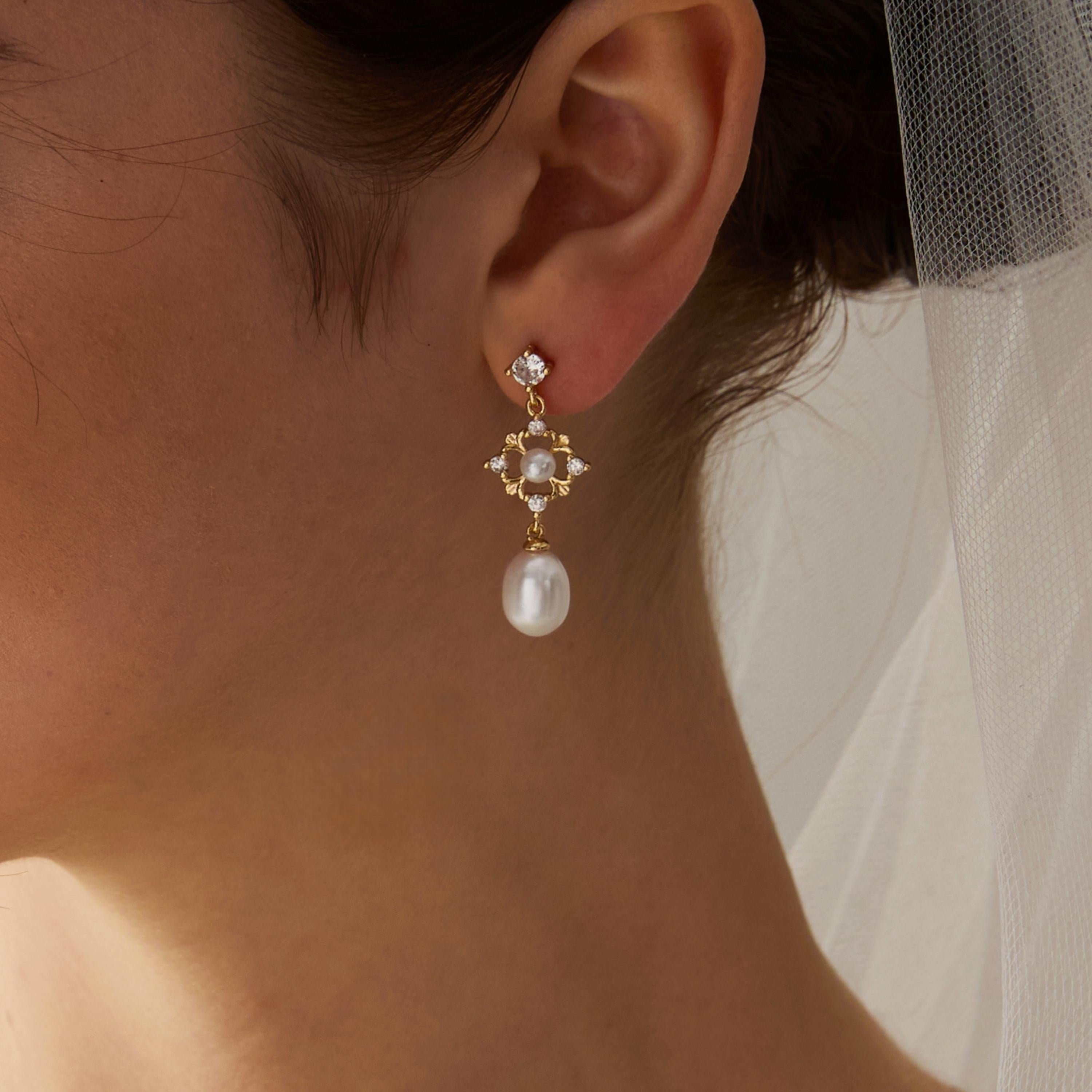 EcloraTreasures Freshwater Pearl Drop Earrings 7mm Gold Tone Bridal