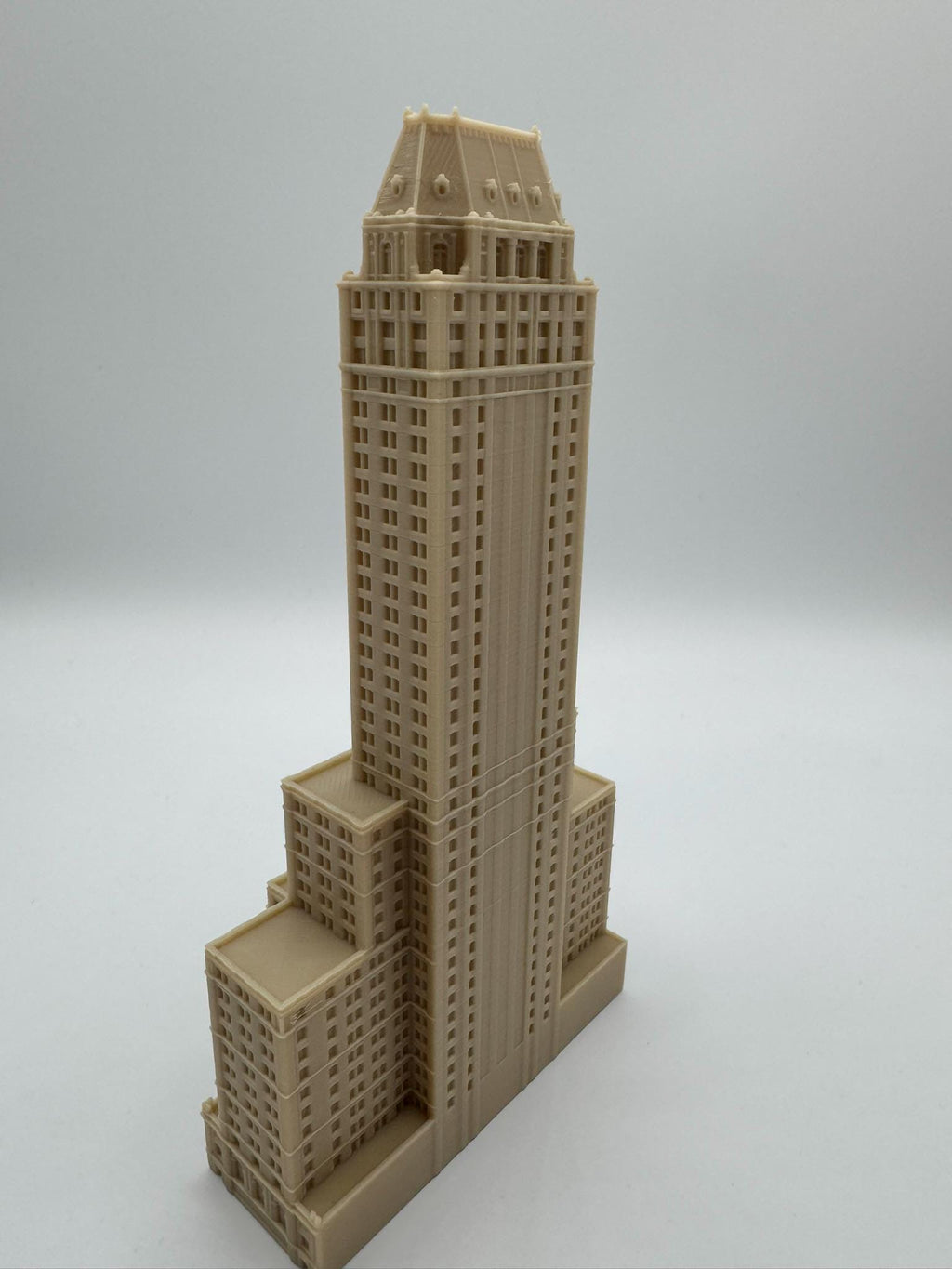 StarsoftheCity The Pierre Model 3D Printed Skyscraper Statue