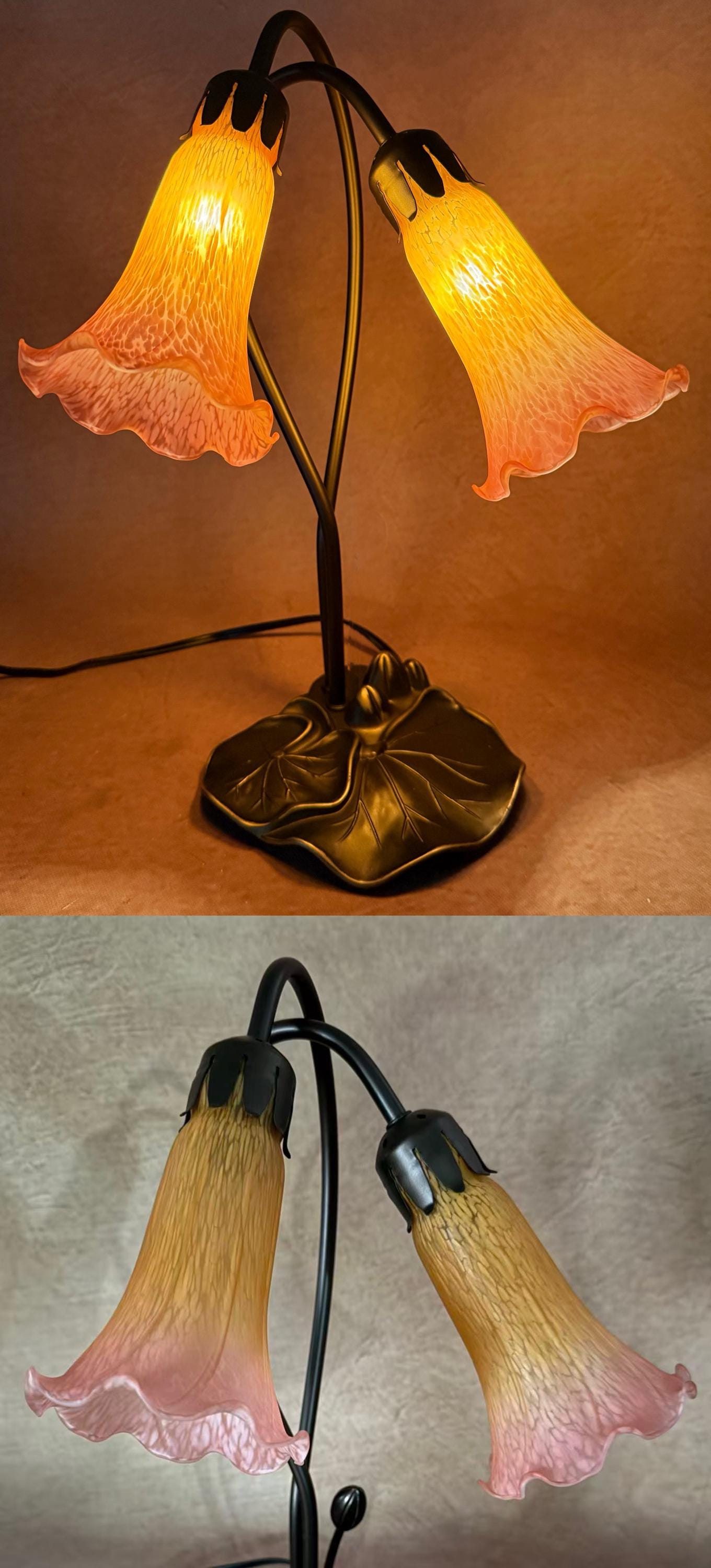 U2Antique Pond Lily Flower Stained Glass Table Lamp 16in