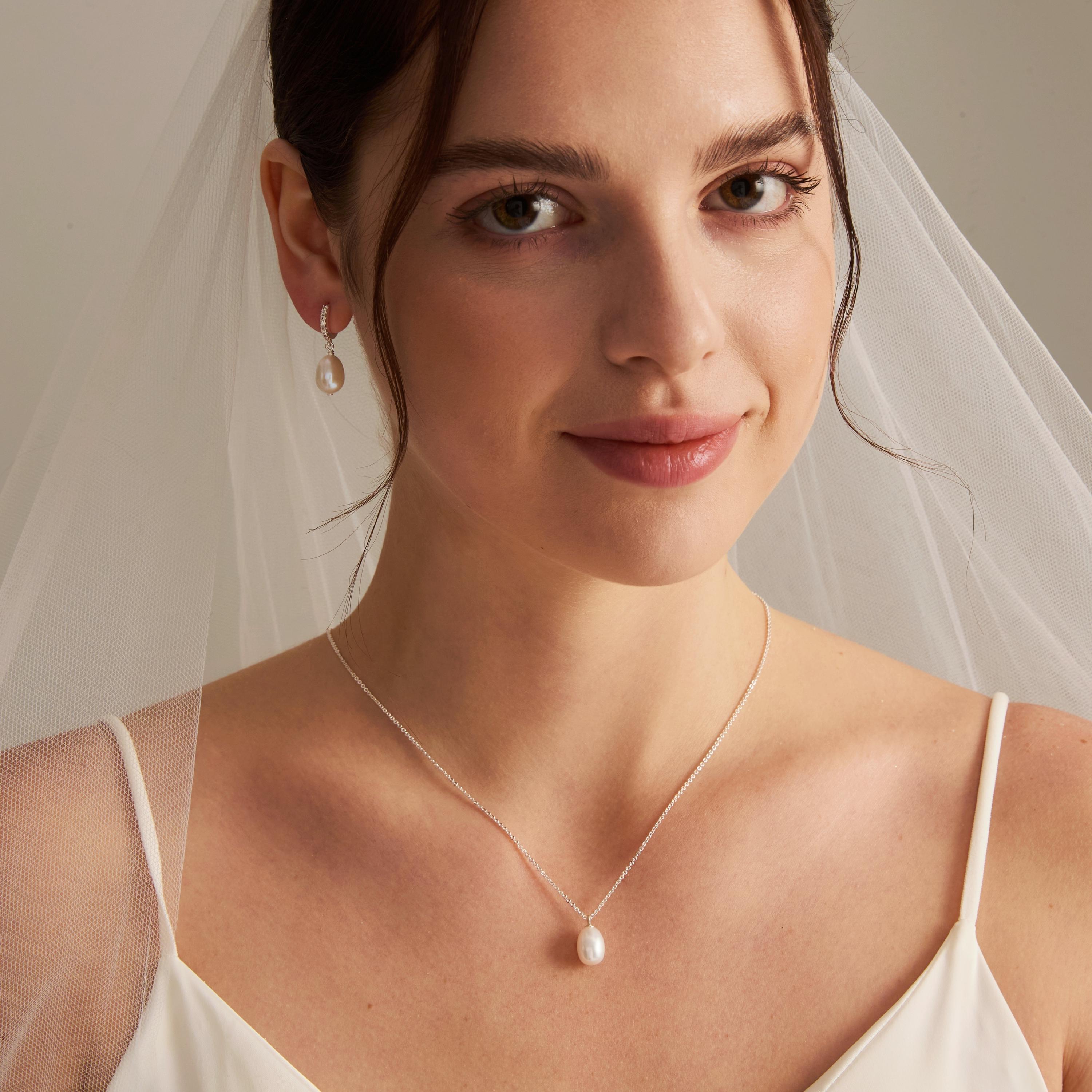 Freshwater Pearl Drop Necklace with Single Pearl Pendant 8x10mm