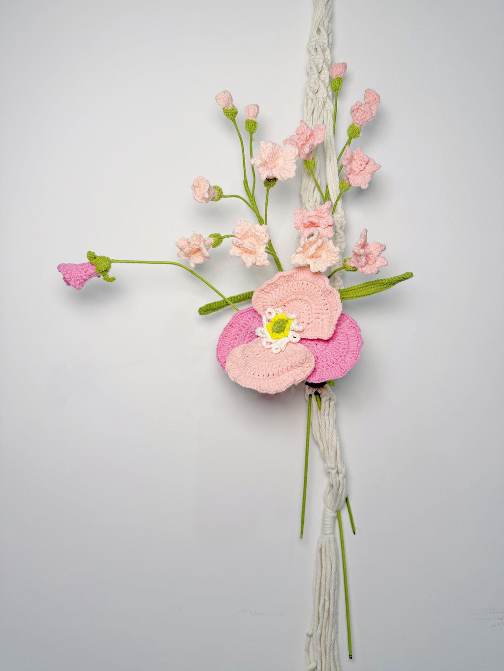 CrochetRecipe Crochet Flower Bouquet Macrame Wall Hanging Natural Cotton