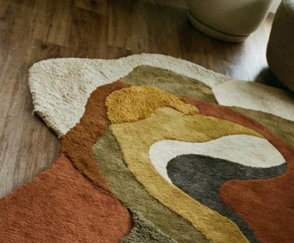 Abstract Wavy Area Rug Hand Tufted Wool Irregular Shape Rust Orange Green
