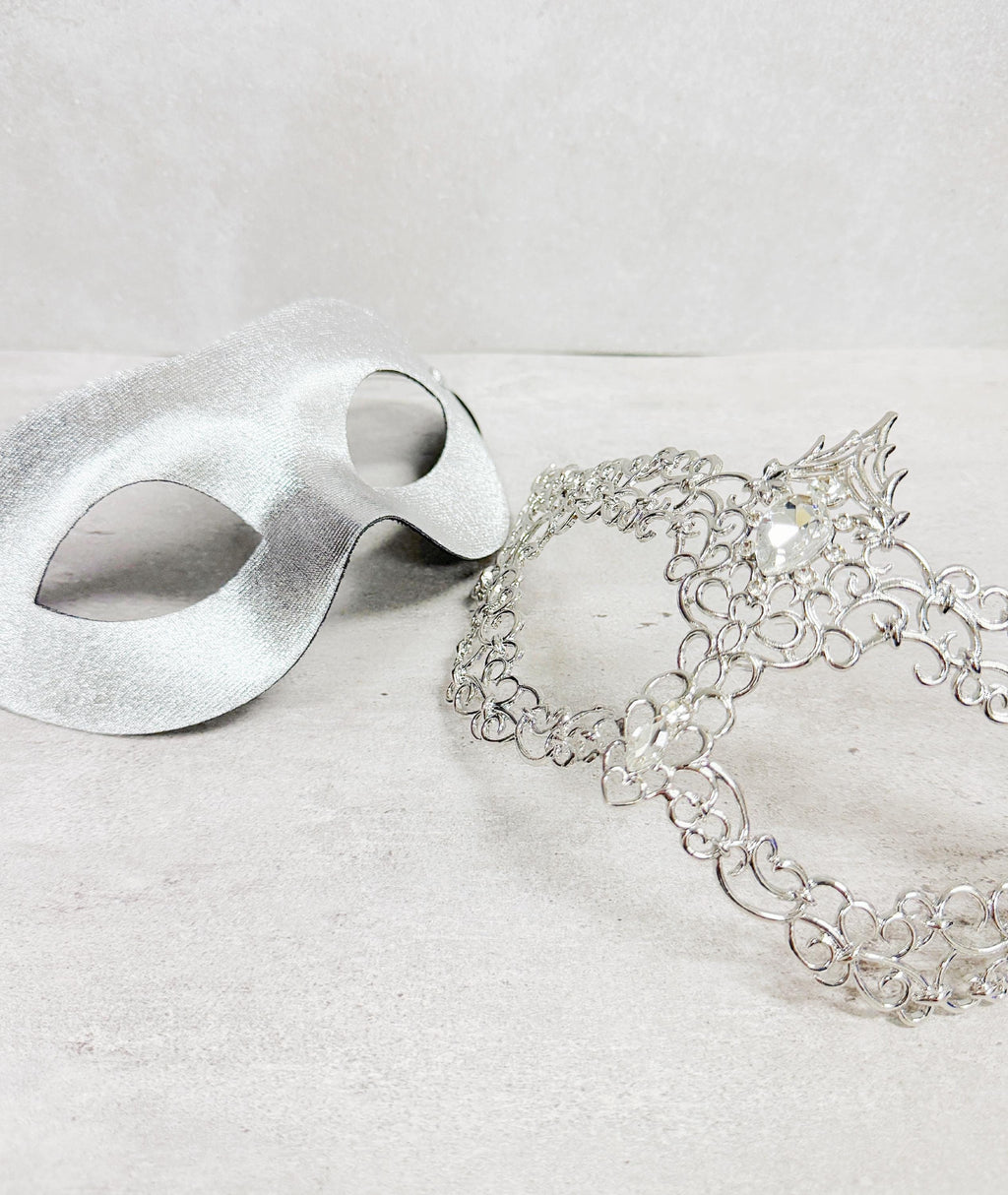 HappyJewelryWorld Silver Masquerade Mask