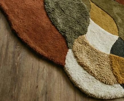 Abstract Wavy Area Rug Hand Tufted Wool Irregular Shape Rust Orange Green