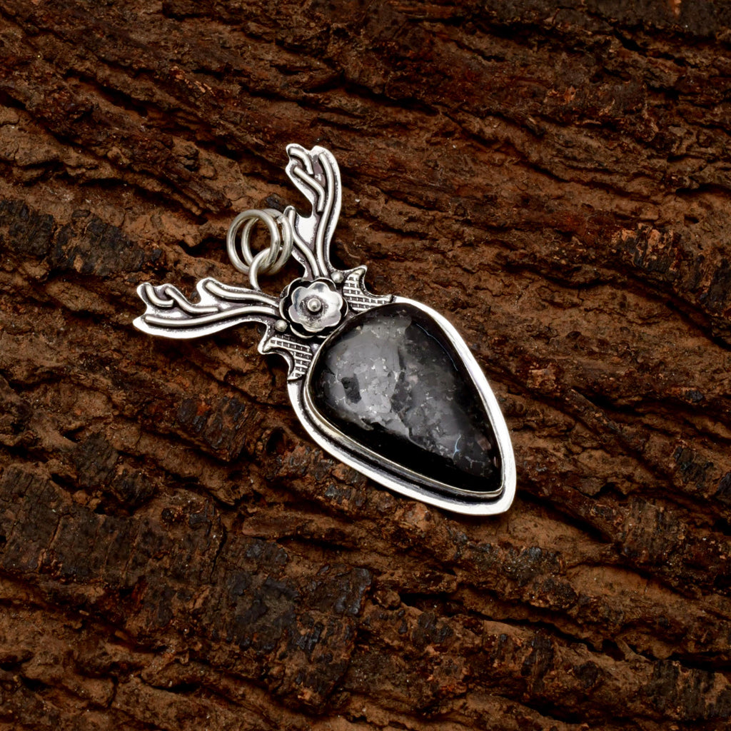 EkkJewels Nuummite Gemstone 925 Sterling Silver SIS Pendant Necklace