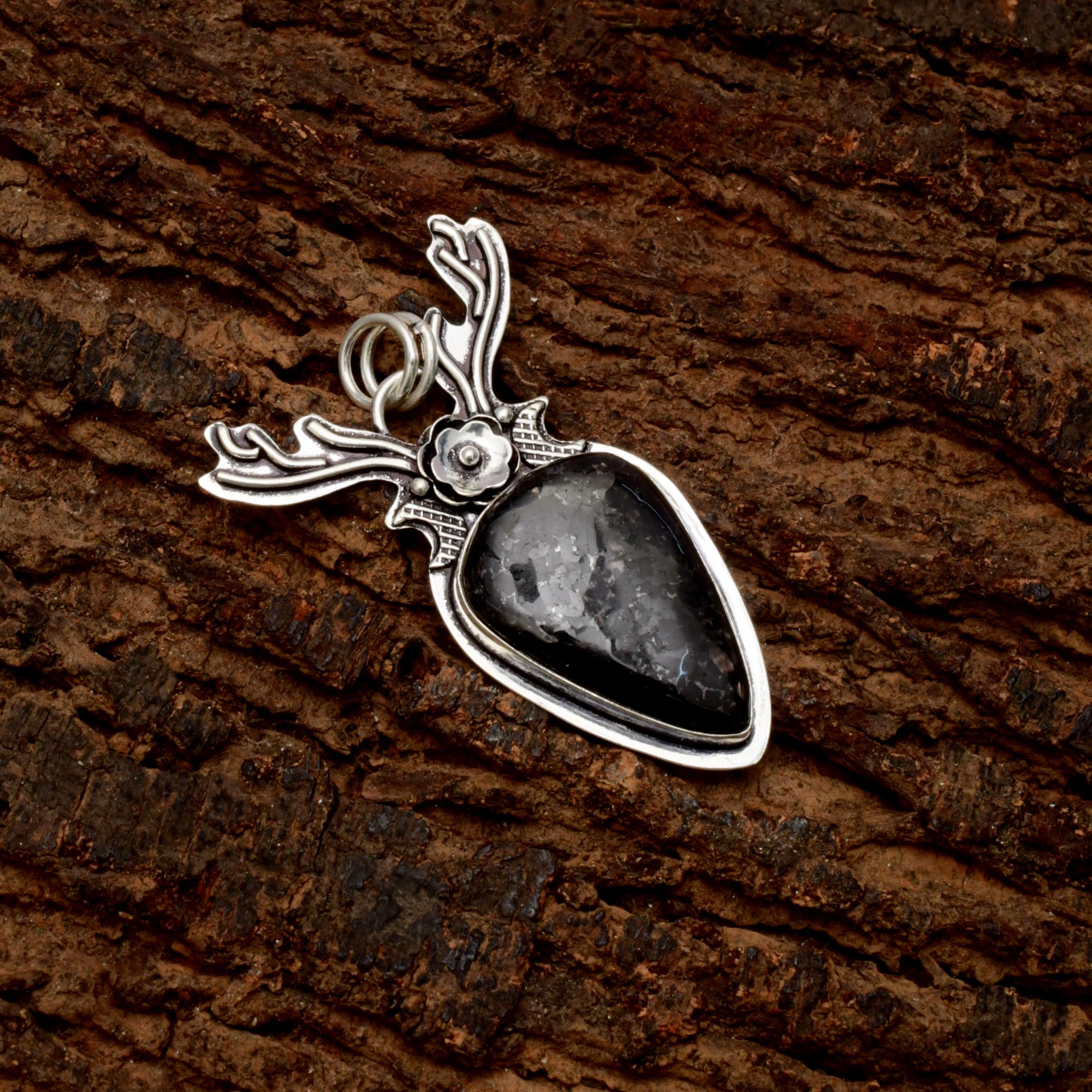 EkkJewels Nuummite Gemstone 925 Sterling Silver SIS Pendant Necklace