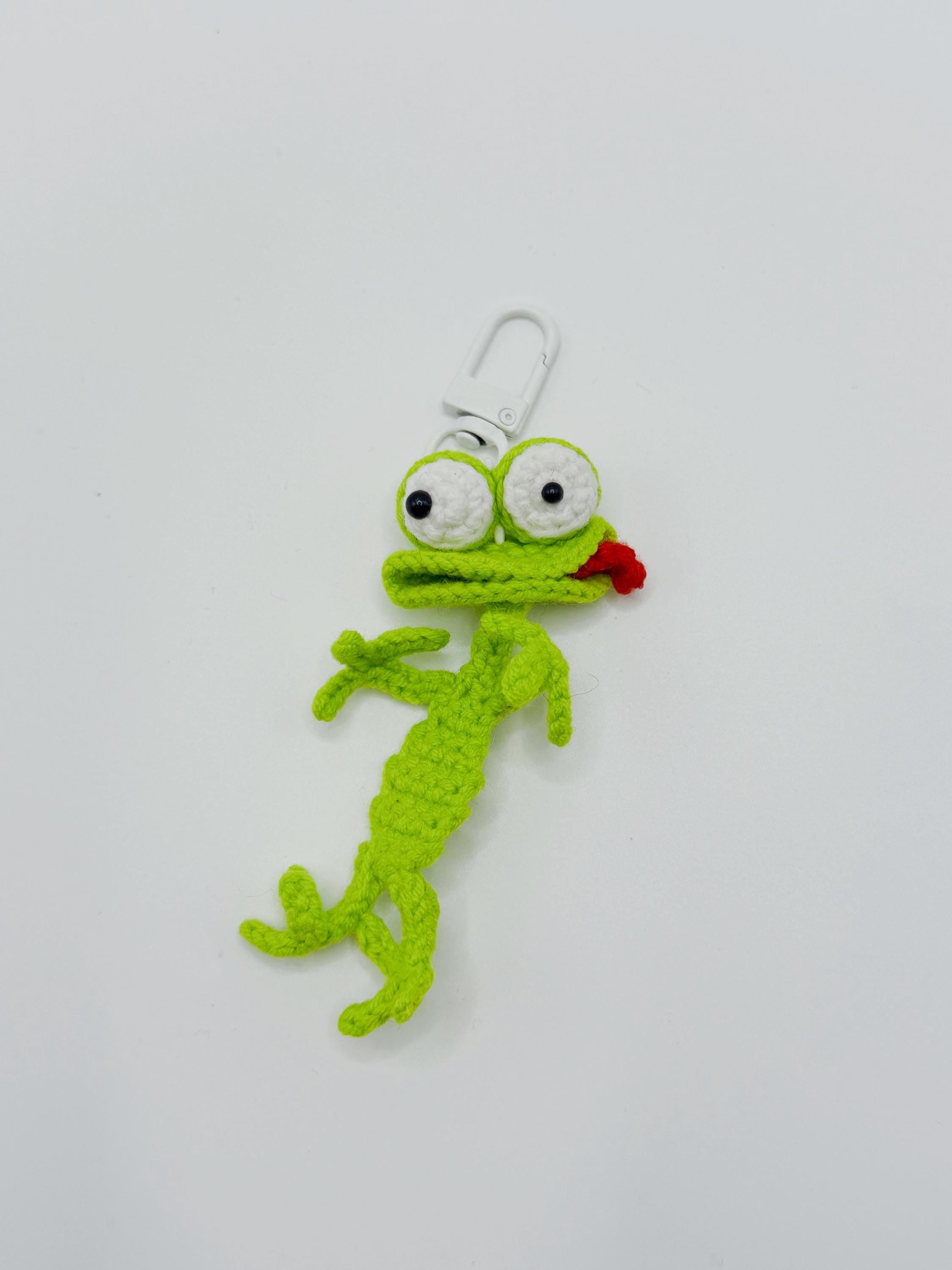 CrochetRecipe Handmade Squashed Rat Frog Bookmark Keychain Flat Yarn