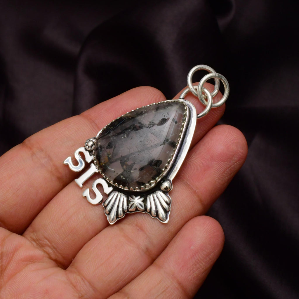 EkkJewels Handmade Black Rutile Gemstone Sis Pendant 925 Sterling Silver