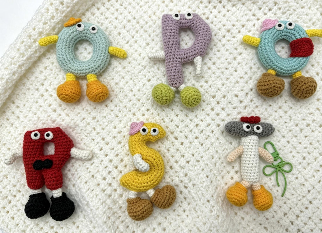 CrochetRecipe Handmade Crochet Alphabet 26 Letters A-Z Amigurumi Set