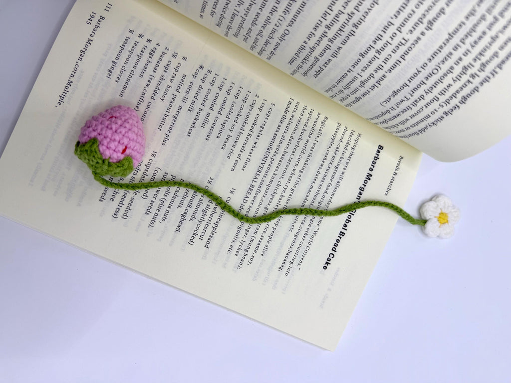 CrochetRecipe Handmade Squashed Rat Frog Bookmark Keychain Flat Yarn