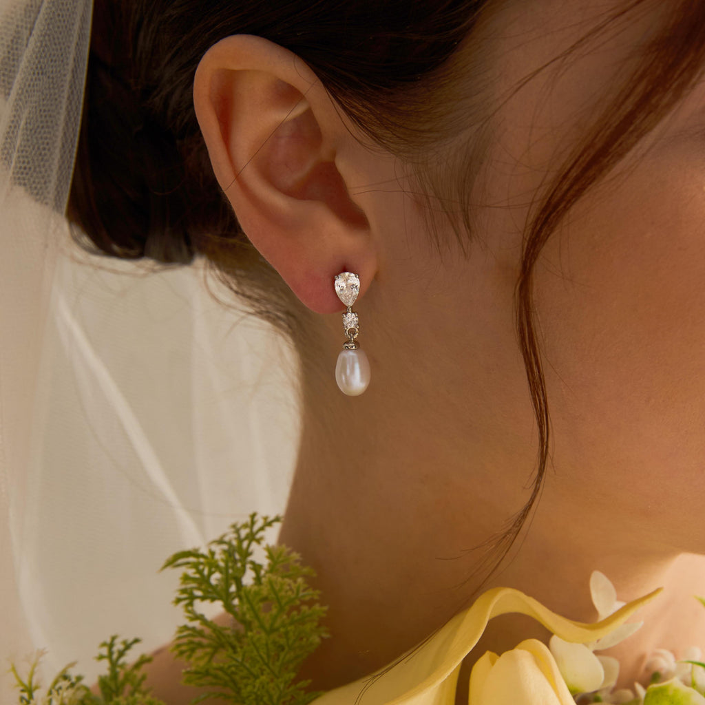 EcloraTreasures Natural Freshwater Pearl Drop Earrings Crystal Bridal