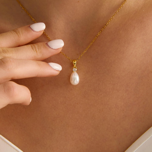 EcloraTreasures Freshwater Pearl Drop Necklace Diamond 16in Gold