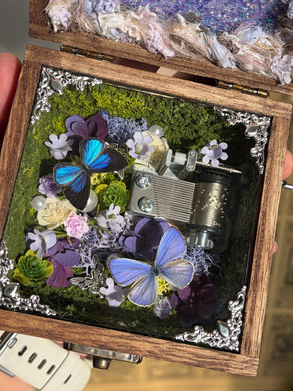 Oryeia Pure Handmade Glow-in-the-Dark Music Box Customizable Melody