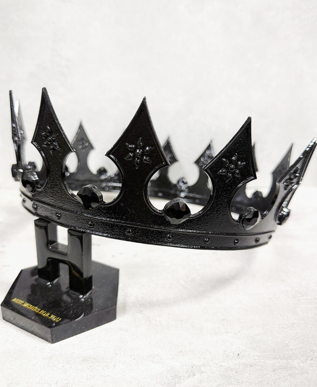 HappyJewelryWorld Regal Black Stone Crown Medieval Halloween Costume Accessory