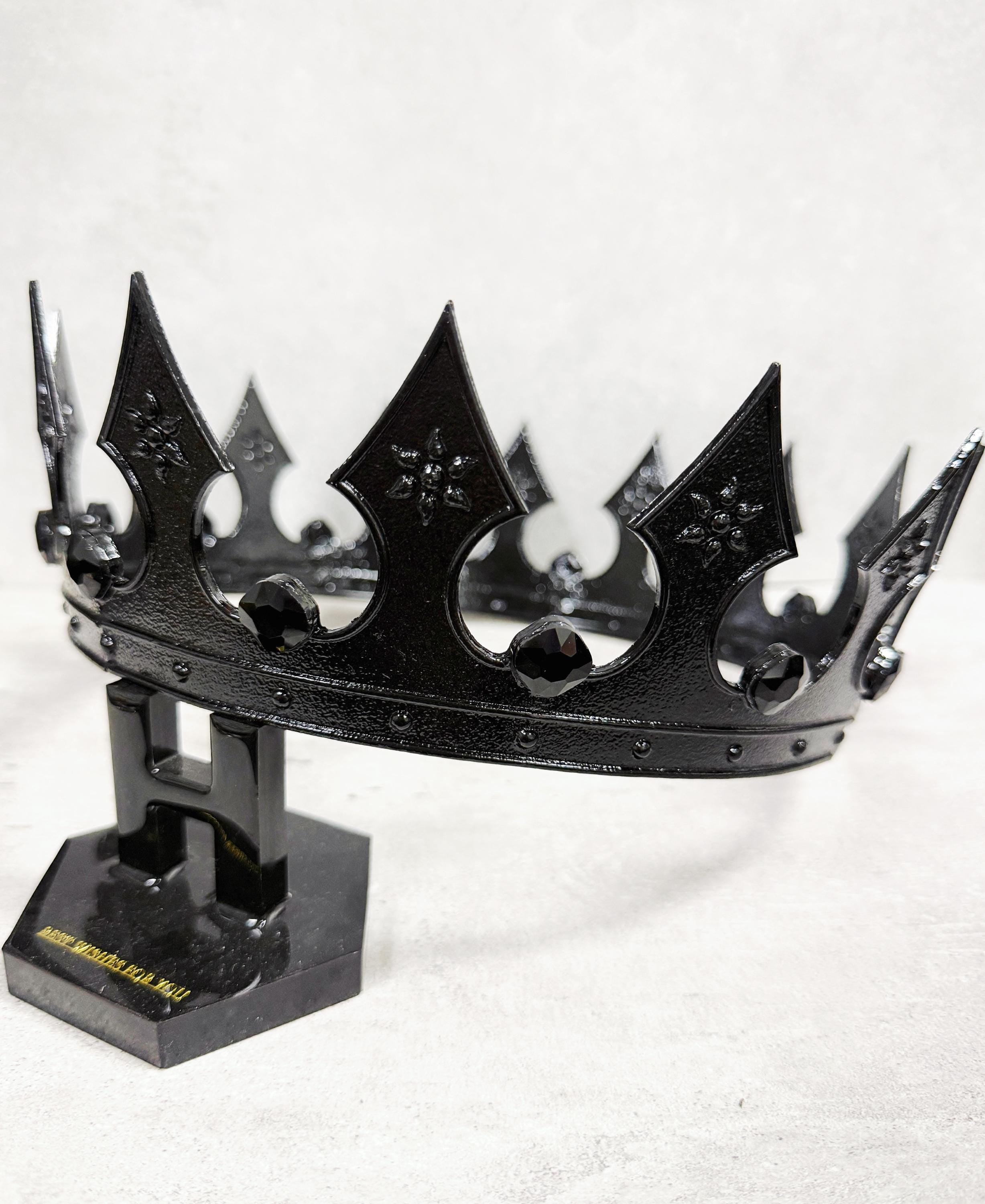 HappyJewelryWorld Regal Black Stone Crown Medieval Halloween Costume Accessory