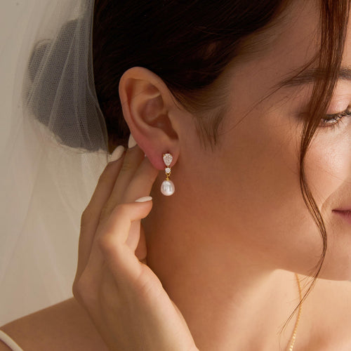 EcloraTreasures Natural Freshwater Pearl Drop Earrings with CZ Diamond