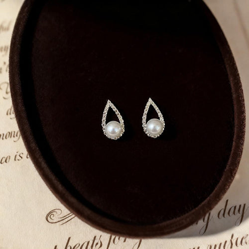 EcloraTreasures Dainty Freshwater Pearl Earrings with Diamond Sterling Silver