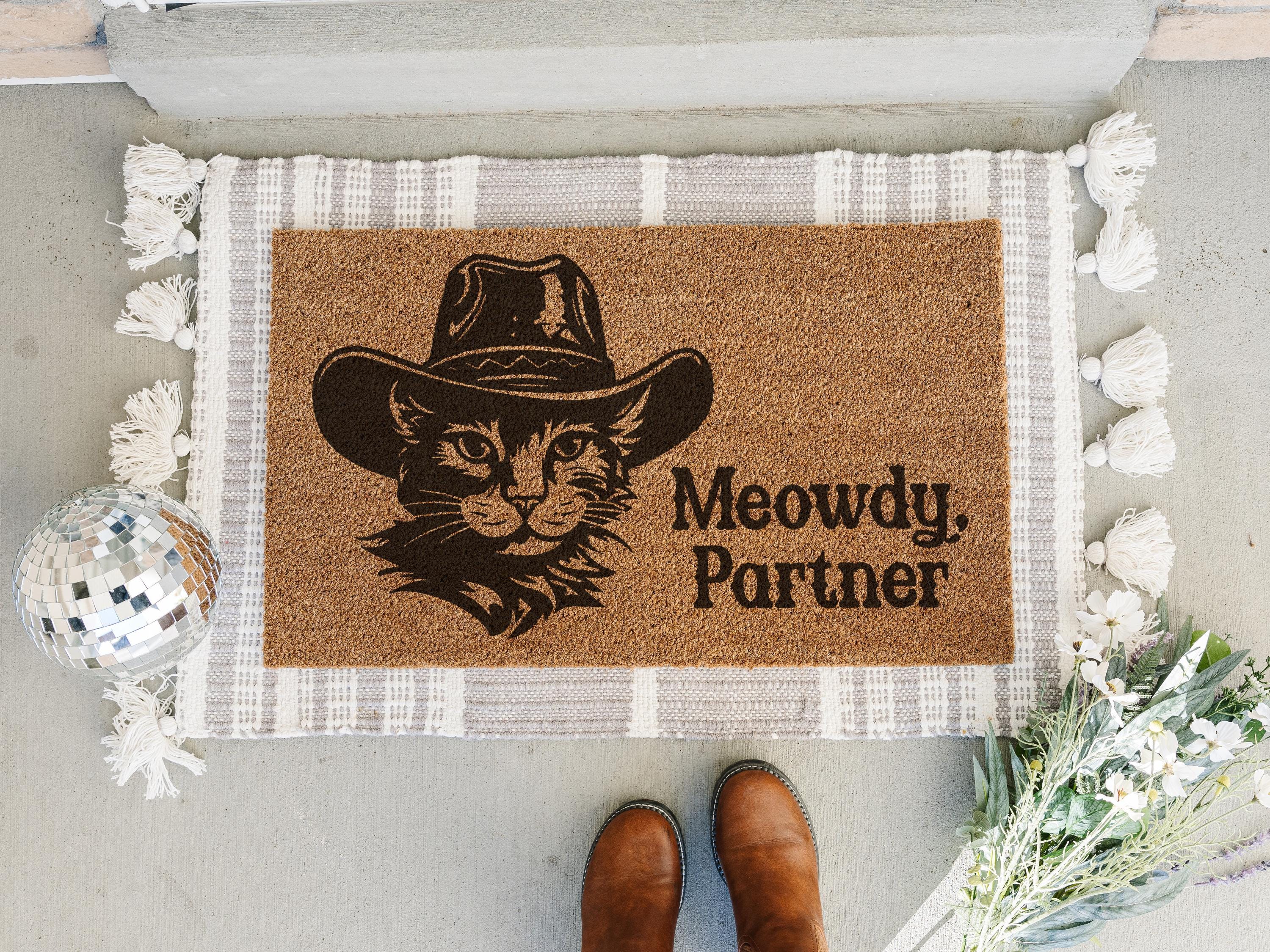 Meowdy Partner Doormat: Funny Cowboy Cat Welcome Mat