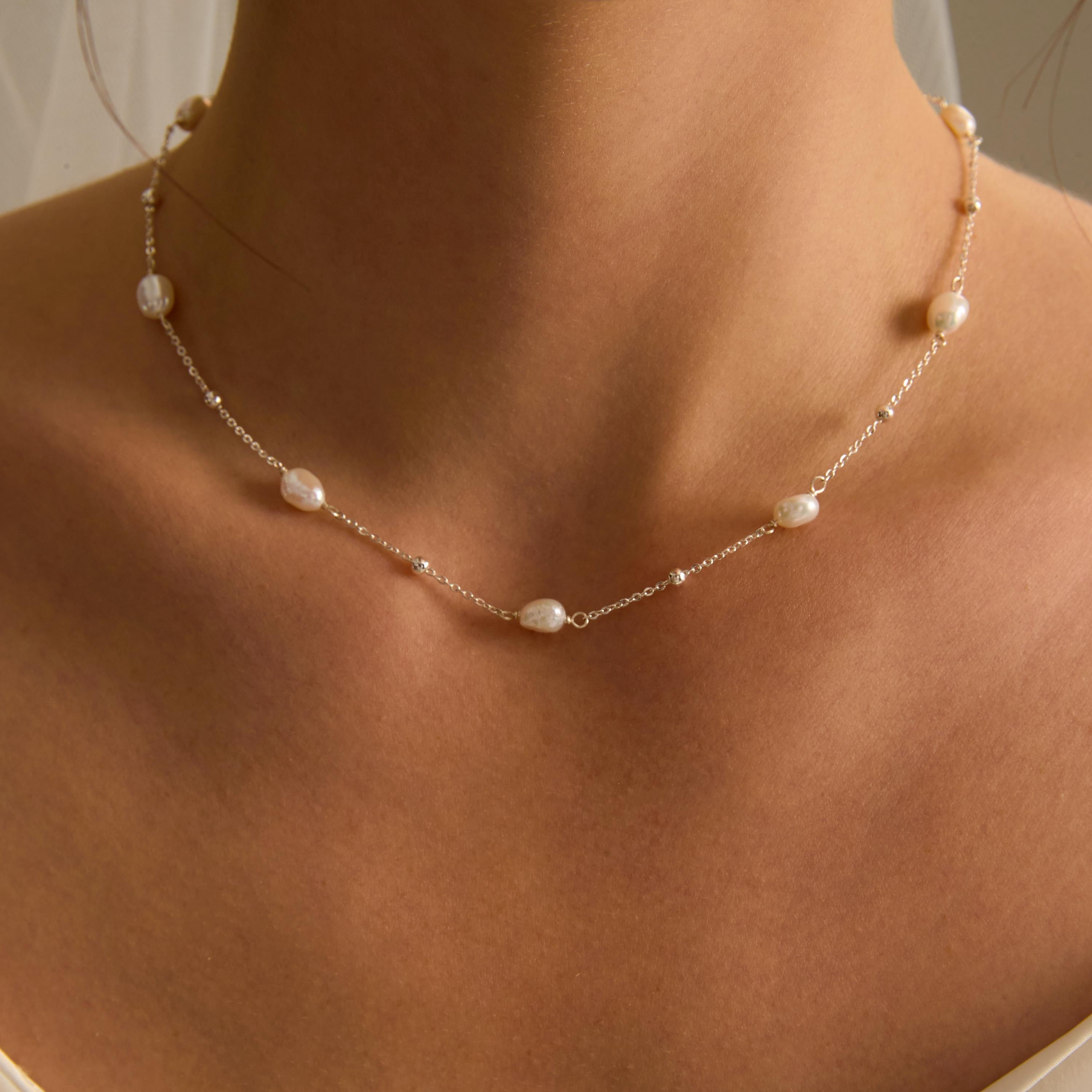 EcloraTreasures Baroque Genuine Freshwater Pearl Necklace 16in Gold