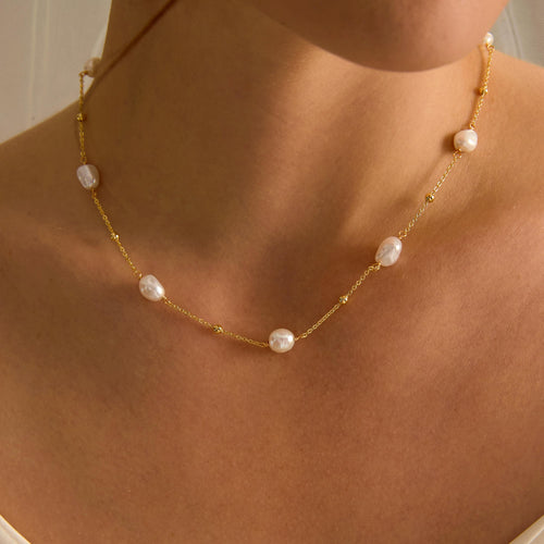EcloraTreasures Baroque Genuine Freshwater Pearl Necklace 16in Gold