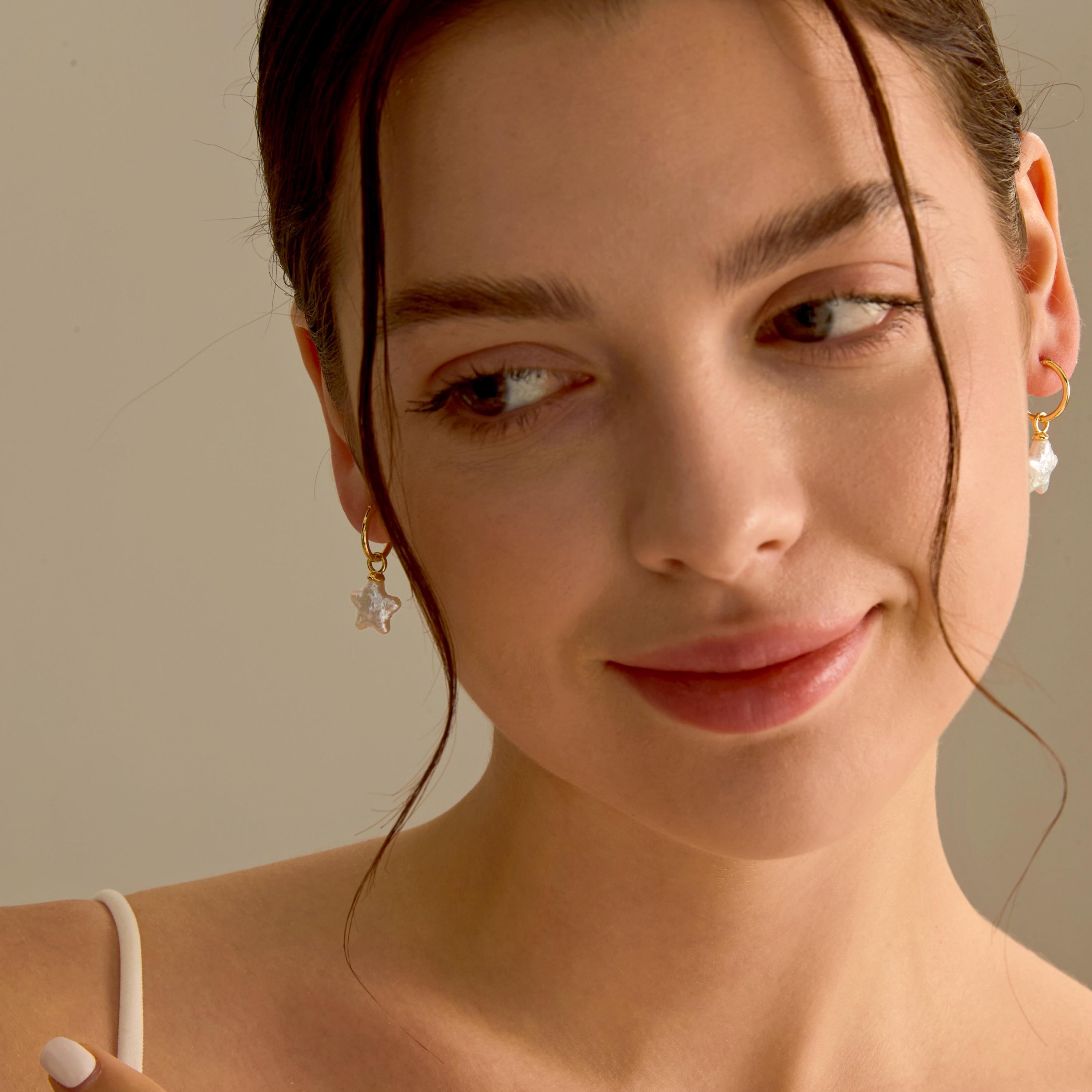 Freshwater Baroque Pearl Star Huggie Hoop Earrings