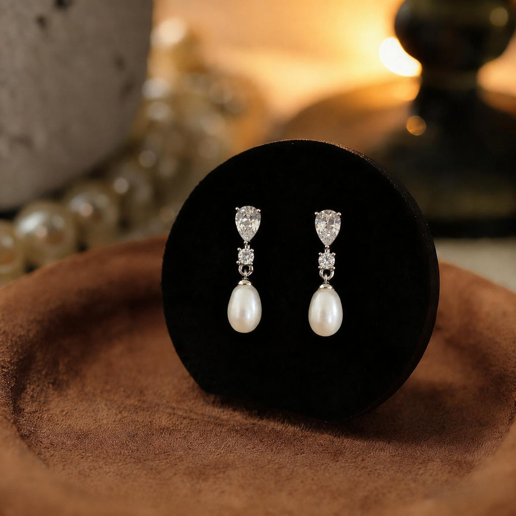 EcloraTreasures Natural Freshwater Pearl Drop Earrings Crystal Bridal